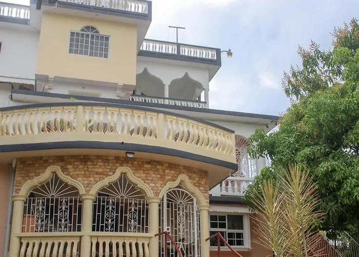 Van Villa Guesthouse Negril
